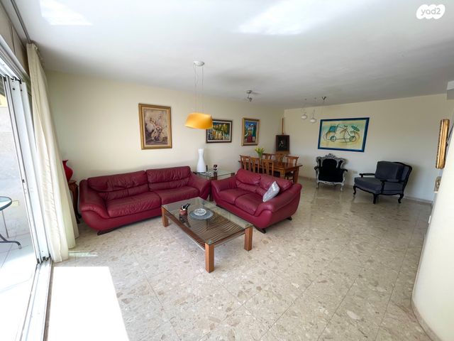 דירה, נווה אמירים, הרצליה