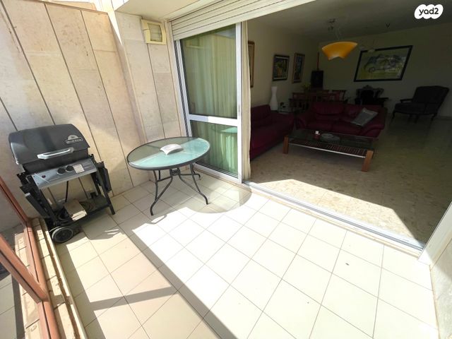 דירה, נווה אמירים, הרצליה