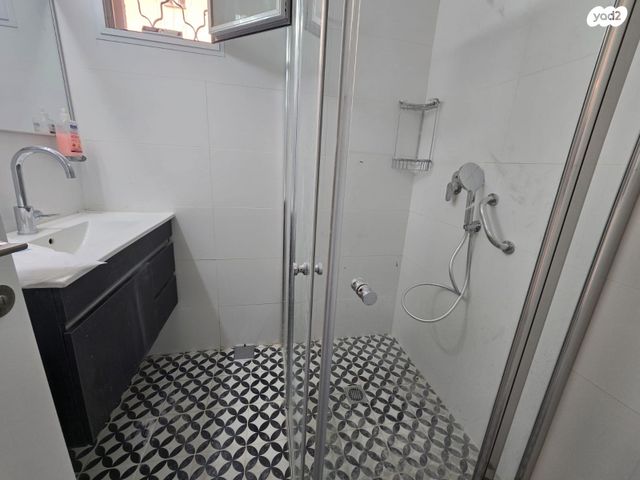 דירה, כרמיאל