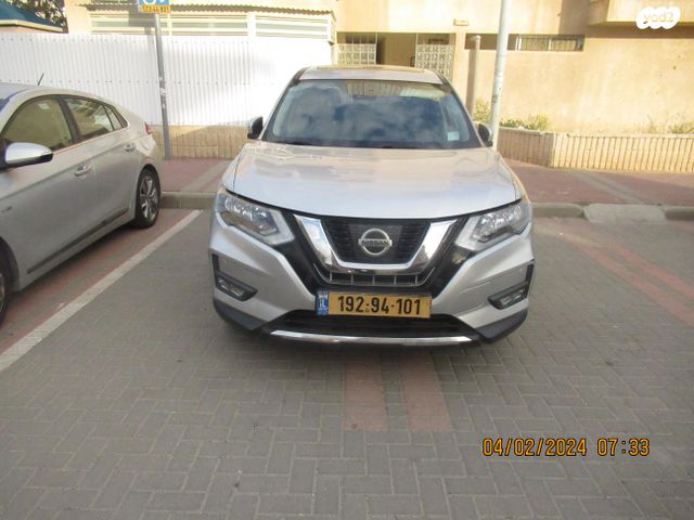 ניסאן אקס טרייל