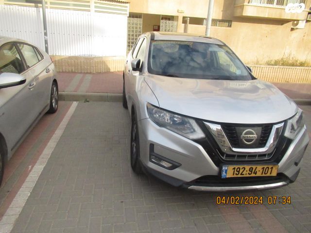 ניסאן אקס טרייל