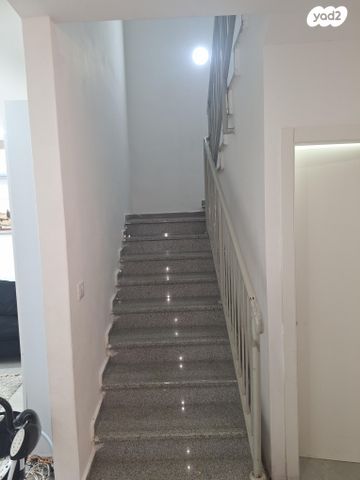 בית פרטי/ קוטג', אוהב ישראל 34, התמר, ביתר עילית