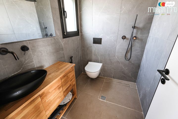 דופלקס, תל אביב יפו