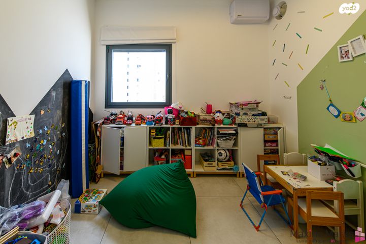 דירה, נתן יונתן, נתניה