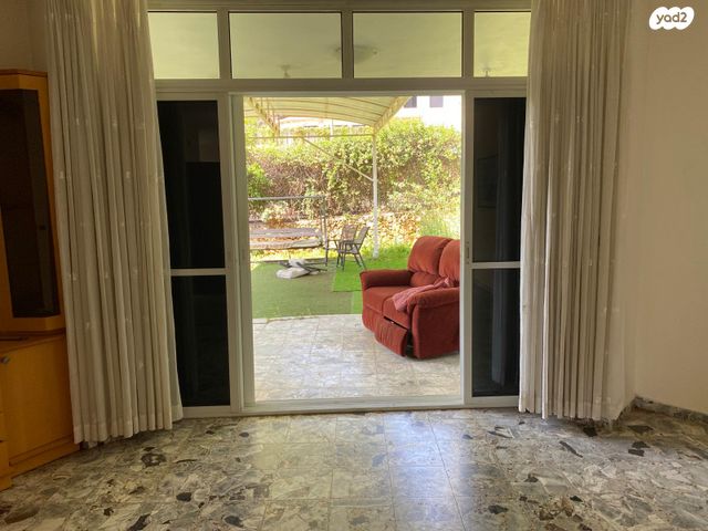 בית פרטי/ קוטג', גדרה