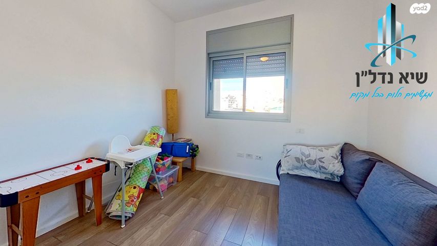 דירה, הצדף 10, יבנה