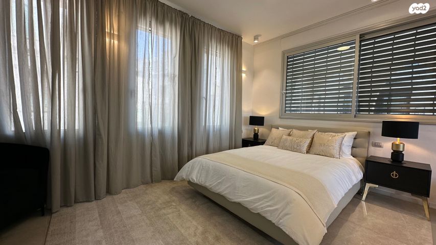 גג/ פנטהאוז, העוגן, עג'מי, גבעת העליה, תל אביב יפו