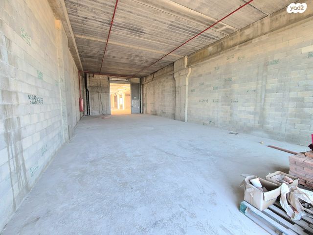 מבני תעשיה, ראשון לציון