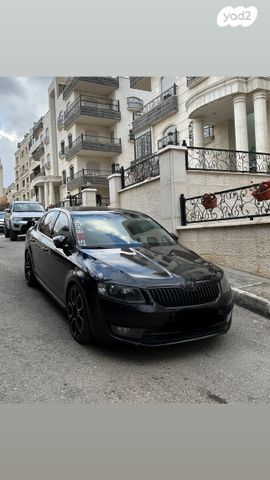 סקודה אוקטביה