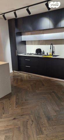 דירת גן, מגדל העמק