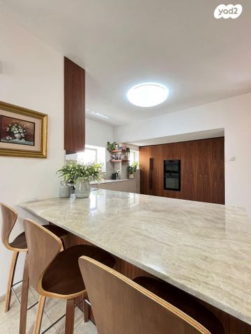 בית פרטי/ קוטג', עומר