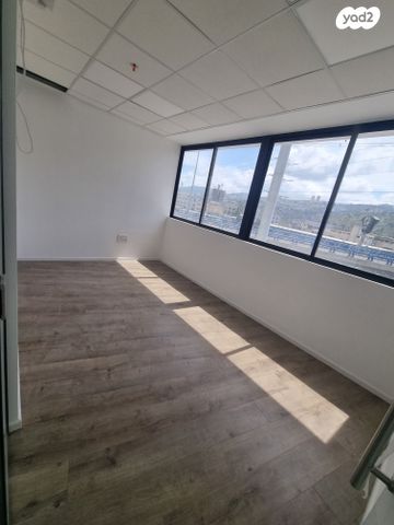 משרדים, שדרות ההסתדרות, חיפה