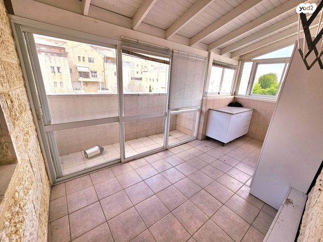 גג/ פנטהאוז, משה קול, בית הכרם, רמת בית הכרם, ירושלים