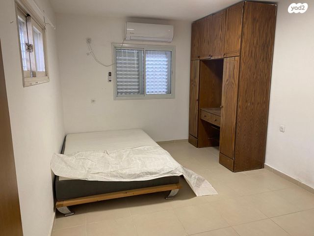 דירה, אלכסנדר ינאי, באר שבע