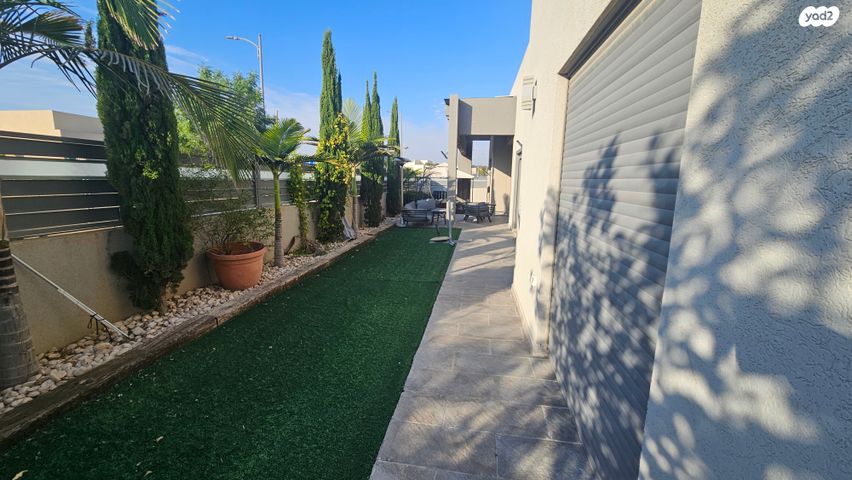 בית פרטי/ קוטג', מיתר / כרמית