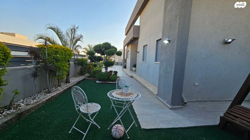 בית פרטי/ קוטג', מיתר / כרמית