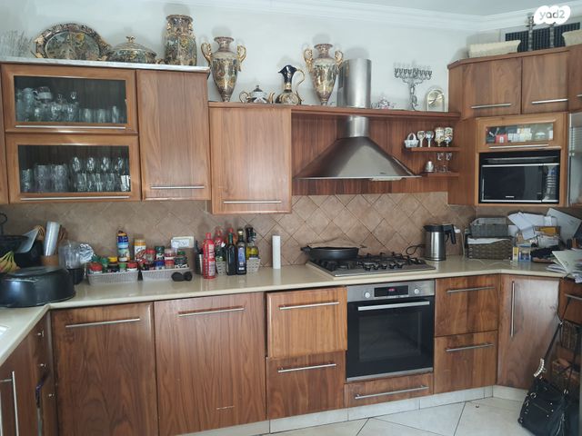 דירת גן, ברכה צפירה, רמת שרת, ירושלים