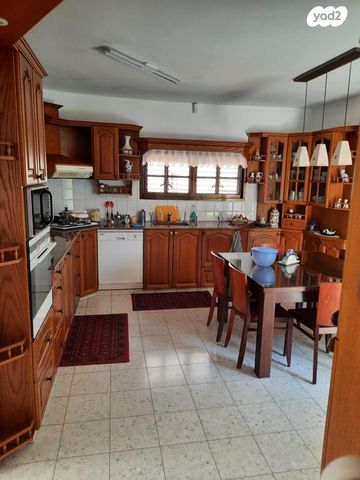 בית פרטי/ קוטג', מלכת שבא 9, רובע ט"ו, אשדוד