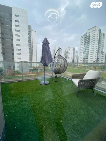 דירה, מעיין 13, ראש העין