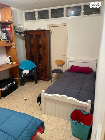 דירה, יהושע חנקין 81, רסקו א', חולון