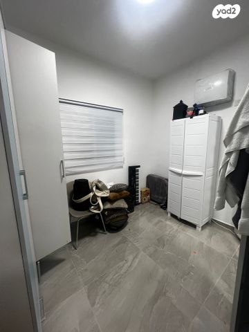 דירת גן, חרוב, חיפה