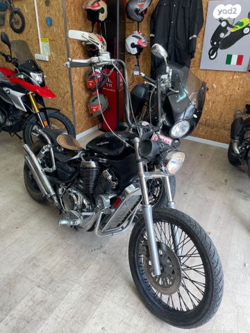 סוזוקי C800 אינטרודר