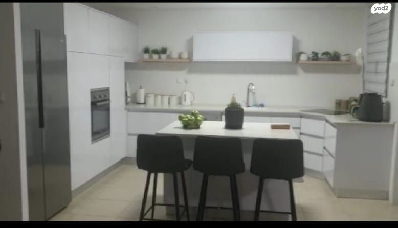 דירת גן, שאול המלך, ערד