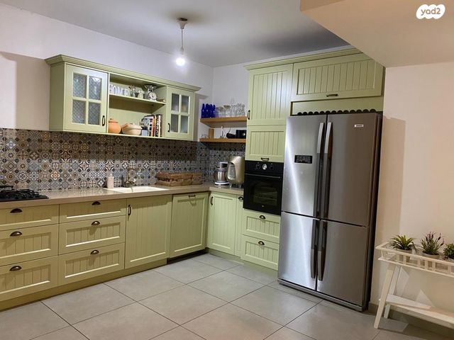 דירת גן, מגדל העמק