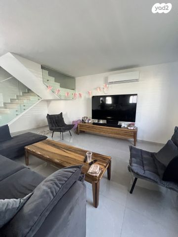 בית פרטי/ קוטג', אופקים