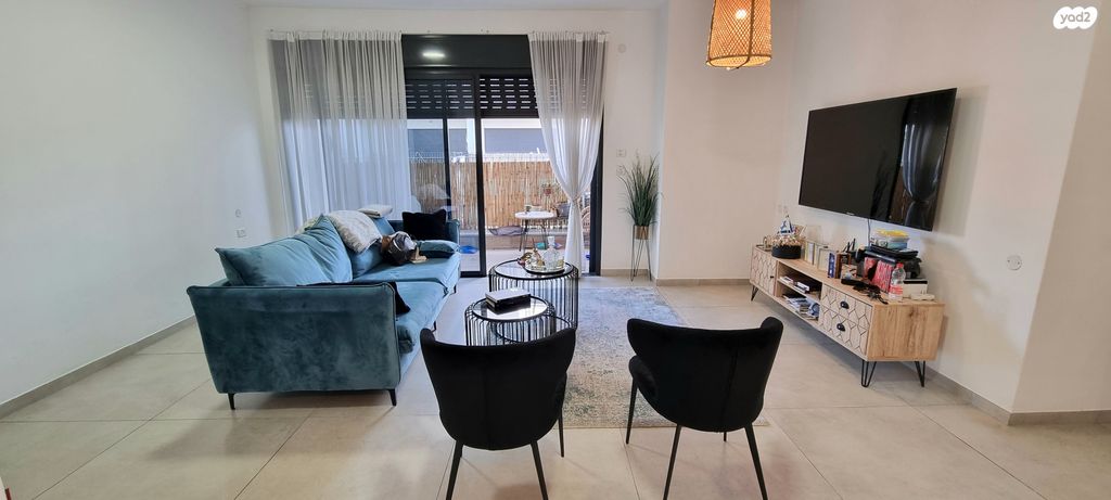 דירה, הכרמל, כפר סבא