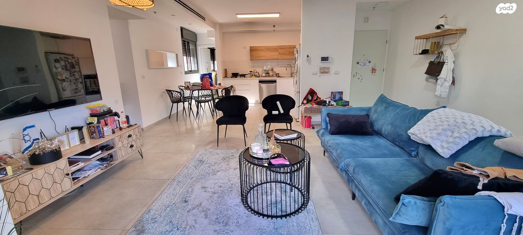 דירה, הכרמל, כפר סבא