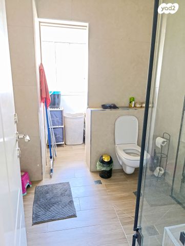 דירה, הגפן, ירושלים