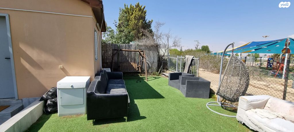 דו משפחתי, ערד