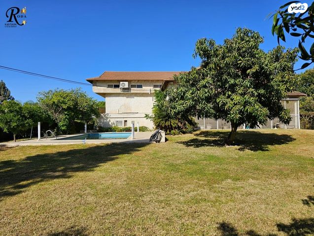 בית פרטי/ קוטג', סביון