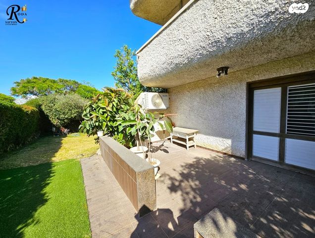 בית פרטי/ קוטג', סביון