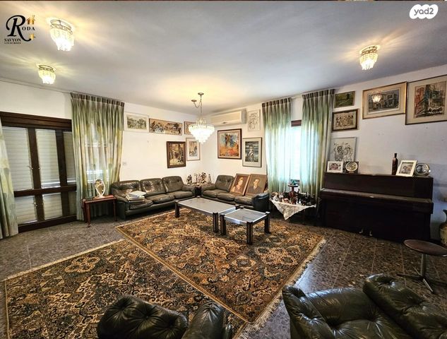 בית פרטי/ קוטג', סביון