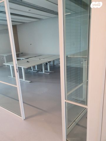 משרדים, הרצליה