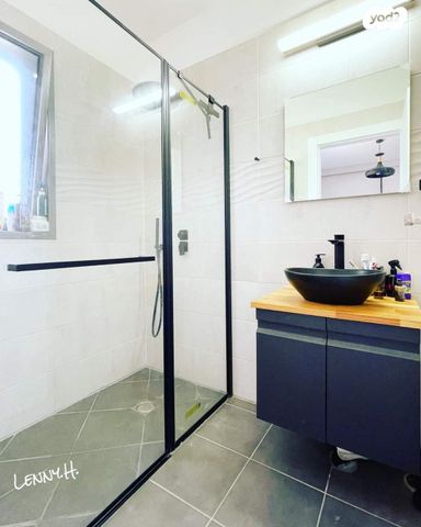 דירה, מקלב, יהוד מונוסון