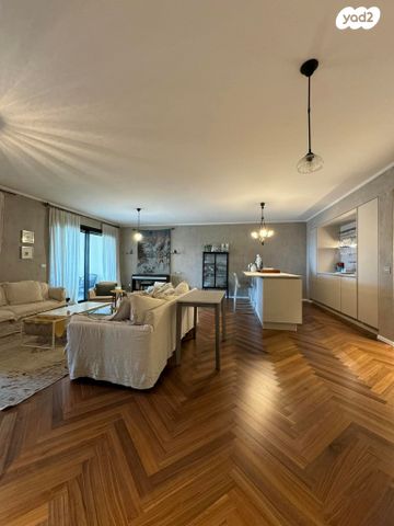 דירה, יהודה מרגוזה 52, יפו העתיקה, תל אביב יפו