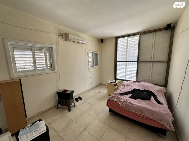 דירה, שדרות בר אילן, דרום מערב ותיק, בת ים