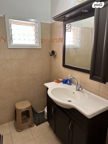 דירה, שדרות בר אילן, דרום מערב ותיק, בת ים