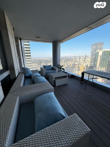 משרדים, בורסה, רמת גן