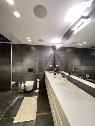 דופלקס, ניסים אלוני, תל אביב יפו