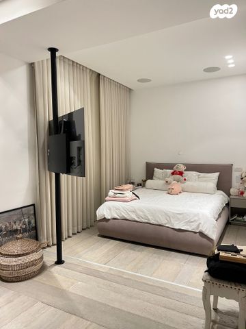 דופלקס, ניסים אלוני, תל אביב יפו