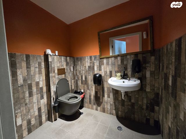 חנויות/ שטח מסחרי, יפו, ירושלים