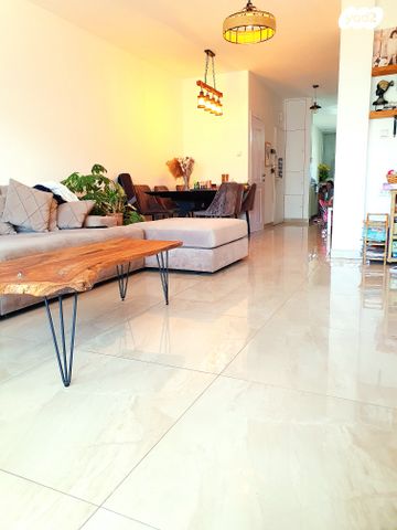 דירה, יאנוש קורצ'אק, אשדוד