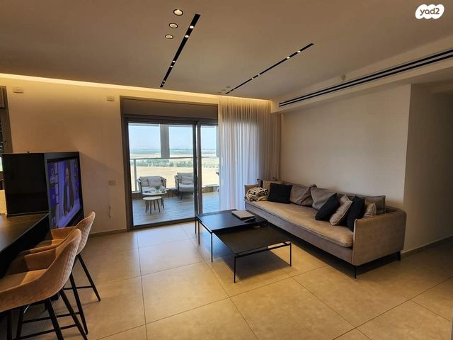 דירה, חרמון 16, נאות שז"ר, יבנה