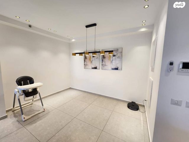 דירה, חרמון 16, נאות שז"ר, יבנה