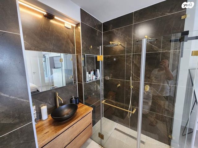 דירה, חרמון 16, נאות שז"ר, יבנה