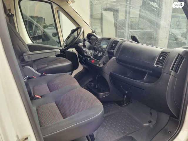 פיג'ו בוקסר